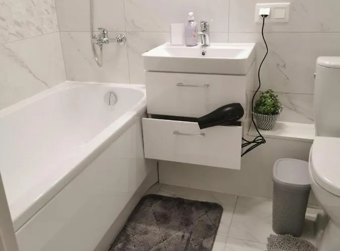 Apartament Modern Debreceno, Self-check-in, Free Parking Kłajpeda