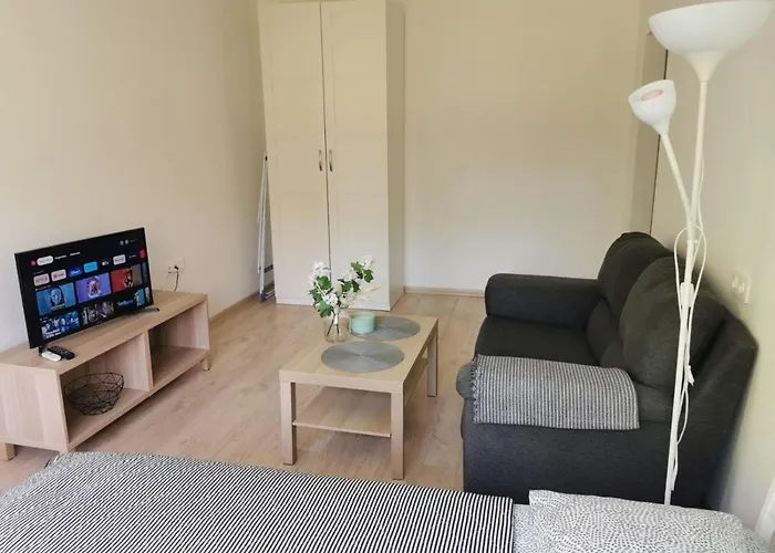 Apartament Modern Debreceno, Self-check-in, Free Parking Kłajpeda